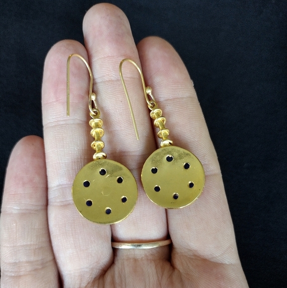 Elegant Gold and Blue Dangle Earrings - Picture 4 of 6